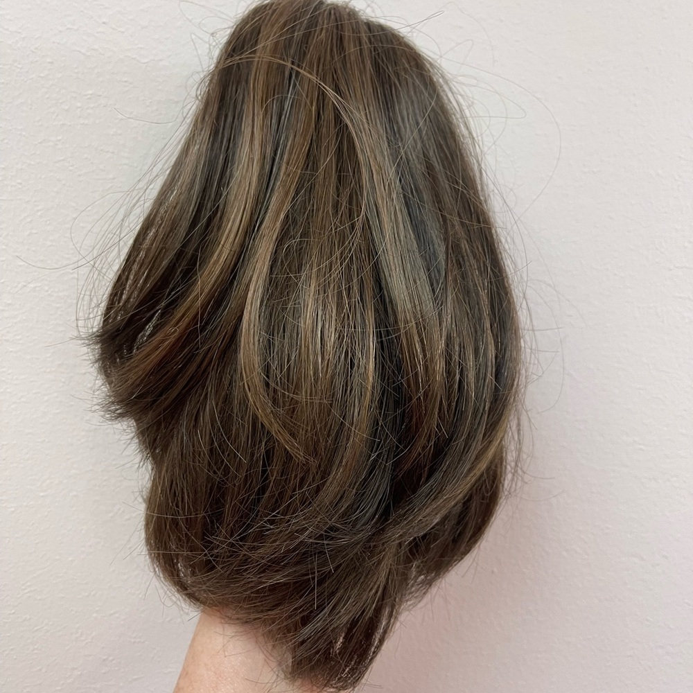 Toni Brattin Toni Pony Straight Ponytail Medium Brown NWOT